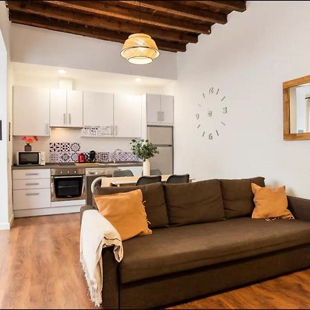 Rustic & Nice Apartment In Malaga Center エクステリア 写真