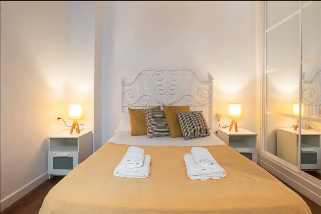 Rustic & Nice Apartment In Malaga Center エクステリア 写真
